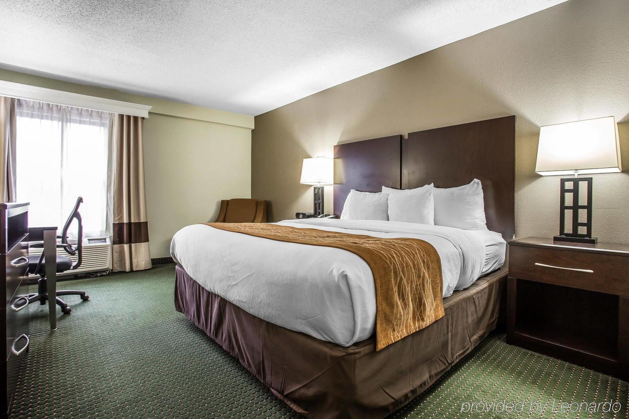 Comfort Inn & Suites Lake Norman Cornelius Exterior foto