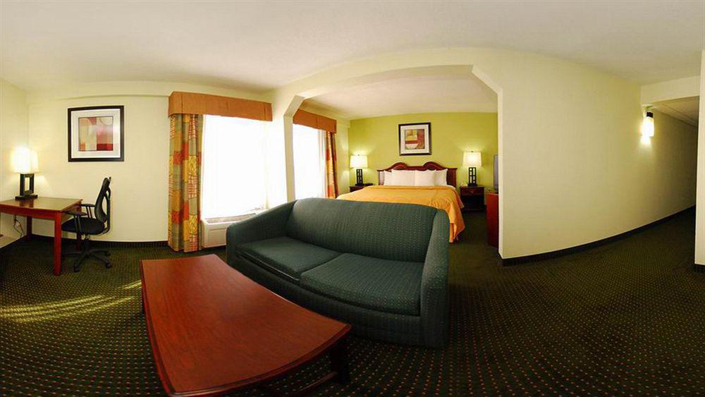 Comfort Inn & Suites Lake Norman Cornelius Exterior foto